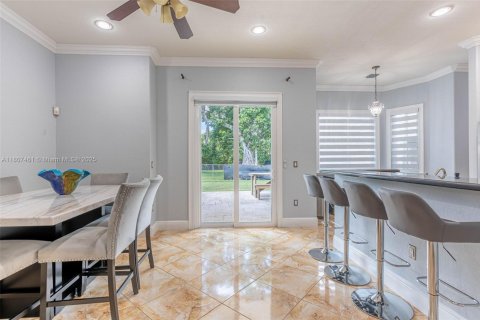 House in Homestead, Florida 4 bedrooms, 210.89 sq.m. № 1865204 - photo 11