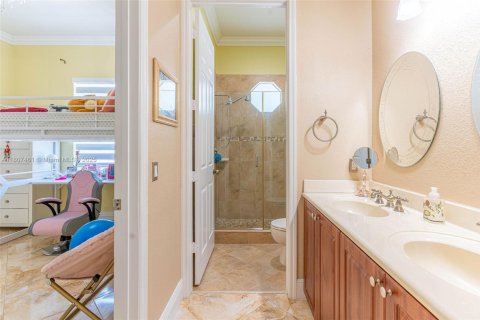 House in Homestead, Florida 4 bedrooms, 210.89 sq.m. № 1865204 - photo 19