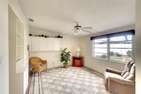 Villa ou maison à vendre à Bradenton, Floride: 4 chambres, 188.03 m2 № 1570858 - photo 18
