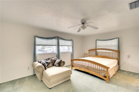 Villa ou maison à vendre à Bradenton, Floride: 4 chambres, 188.03 m2 № 1570858 - photo 9