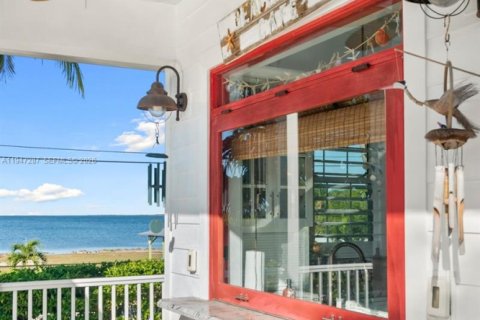 House in Key Largo, Florida 2 bedrooms № 2003152 - photo 26