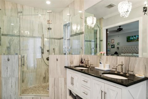 House in Key Largo, Florida 2 bedrooms № 2003152 - photo 20