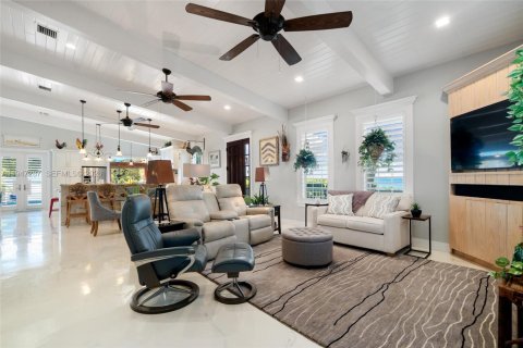 House in Key Largo, Florida 2 bedrooms № 2003152 - photo 14