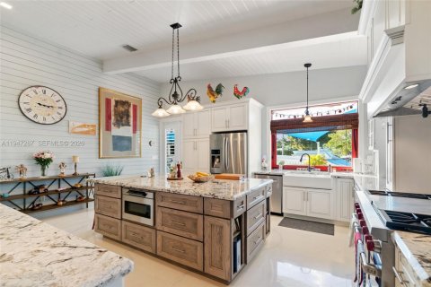 House in Key Largo, Florida 2 bedrooms № 2003152 - photo 4