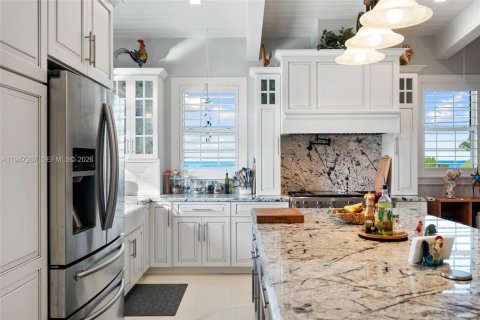 House in Key Largo, Florida 2 bedrooms № 2003152 - photo 6