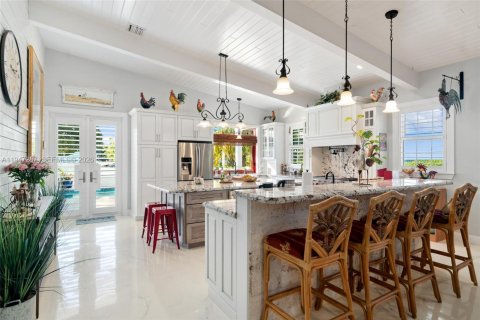 House in Key Largo, Florida 2 bedrooms № 2003152 - photo 8