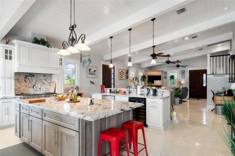 House in Key Largo, Florida 2 bedrooms № 2003152 - photo 7