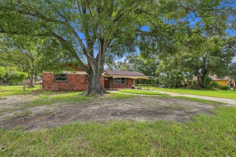 Casa en venta en Tampa, Florida, 4 dormitorios, 120.4 m2 № 2385663 - foto 5