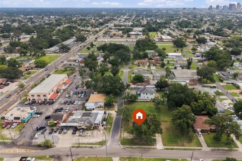 Casa en venta en Tampa, Florida, 4 dormitorios, 120.4 m2 № 2385663 - foto 3