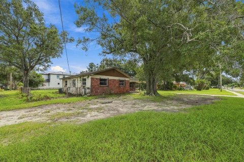 Casa en venta en Tampa, Florida, 4 dormitorios, 120.4 m2 № 2385663 - foto 6