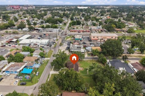 Casa en venta en Tampa, Florida, 4 dormitorios, 120.4 m2 № 2385663 - foto 12