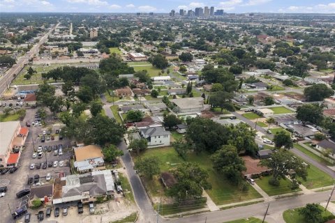 Casa en venta en Tampa, Florida, 4 dormitorios, 120.4 m2 № 2385663 - foto 2