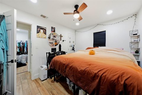 Villa ou maison à vendre à Tampa, Floride: 2 chambres, 71.72 m2 № 2355623 - photo 16
