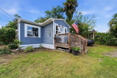 Villa ou maison à vendre à Tampa, Floride: 2 chambres, 71.72 m2 № 2355623 - photo 2