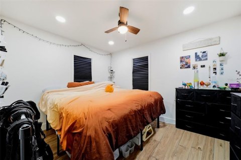 Villa ou maison à vendre à Tampa, Floride: 2 chambres, 71.72 m2 № 2355623 - photo 15