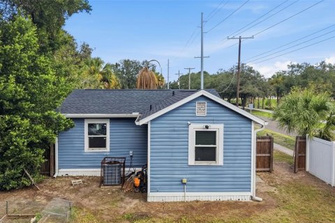 Villa ou maison à vendre à Tampa, Floride: 2 chambres, 71.72 m2 № 2355623 - photo 28