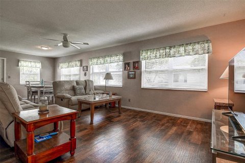 Copropriété à vendre à Pinellas Park, Floride: 2 chambres, 153.2 m2 № 1551308 - photo 19