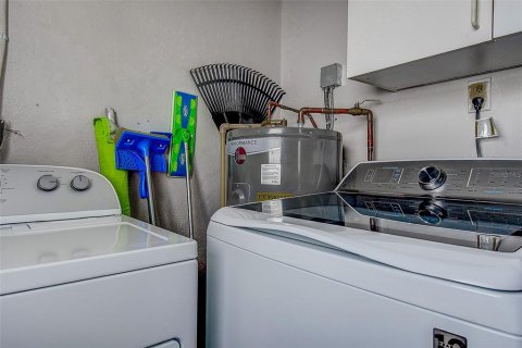 Copropriété à vendre à Pinellas Park, Floride: 2 chambres, 153.2 m2 № 1551308 - photo 29