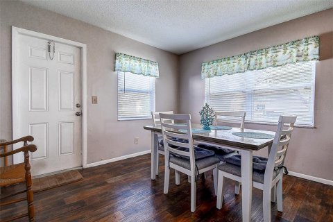 Copropriété à vendre à Pinellas Park, Floride: 2 chambres, 153.2 m2 № 1551308 - photo 23