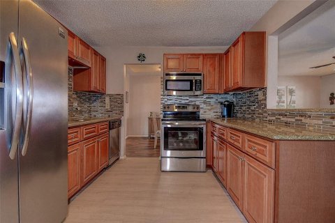 Copropriété à vendre à Pinellas Park, Floride: 2 chambres, 153.2 m2 № 1551308 - photo 3