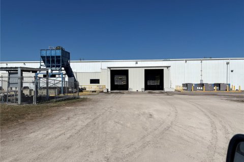 Propiedad comercial en venta en Clewiston, Florida № 1973362 - foto 2