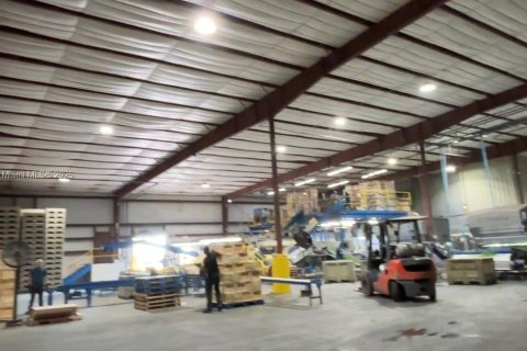 Propiedad comercial en venta en Clewiston, Florida № 1973362 - foto 25