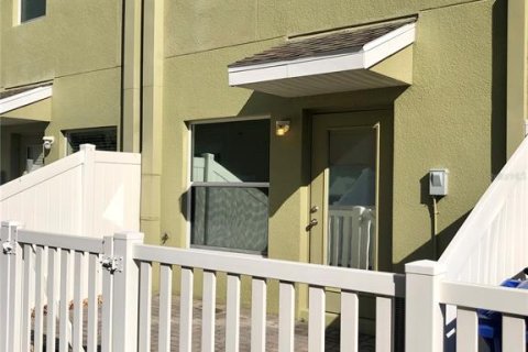 Adosado en alquiler en Tampa, Florida, 2 dormitorios, 101.08 m2 № 2156333 - foto 23
