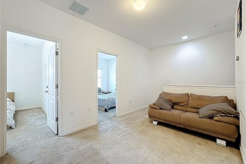 Townhouse in Ocoee, Florida 4 bedrooms, 166.2 sq.m. № 2143420 - photo 20
