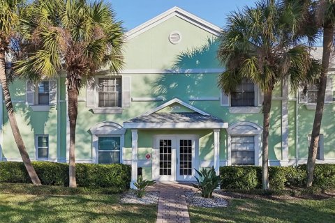 Condo in Saint Petersburg, Florida, 1 bedroom  № 2212136 - photo 2