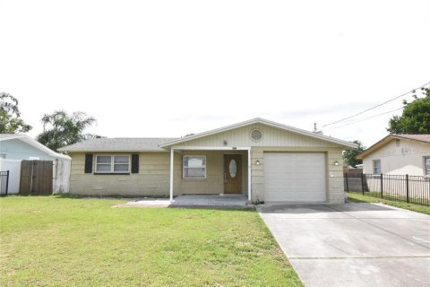 Villa ou maison à Port Richey, Floride 3 chambres, 107.77 m2 № 2319078