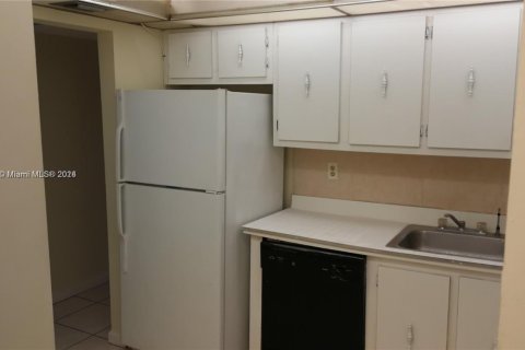 Copropriété à vendre à Deerfield Beach, Floride: 2 chambres, 119.84 m2 № 2035782 - photo 5