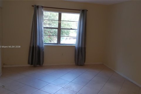 Copropriété à vendre à Deerfield Beach, Floride: 2 chambres, 119.84 m2 № 2035782 - photo 3