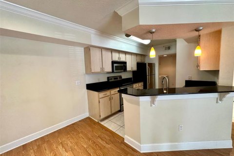 Copropriété à louer à Orlando, Floride: 2 chambres, 94.11 m2 № 2425794 - photo 7