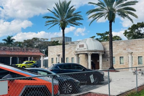 Copropriété à vendre à Hallandale Beach, Floride: 1 chambre, 62.99 m2 № 1985776 - photo 4