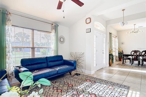 House in Punta Gorda, Florida 4 bedrooms, 213.77 sq.m. № 1815541 - photo 8
