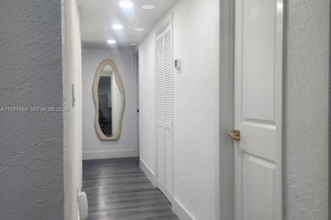 Villa ou maison à louer à Homestead, Floride: 3 chambres, 103.31 m2 № 1976673 - photo 9