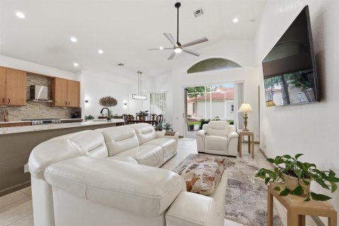 Casa en venta en Port St. Lucie, Florida, 2 dormitorios, 154.31 m2 № 2078279 - foto 6