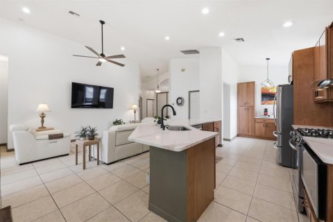Casa en venta en Port St. Lucie, Florida, 2 dormitorios, 154.31 m2 № 2078279 - foto 11