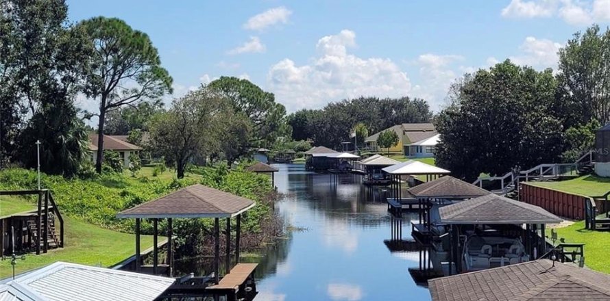 Land in Lake Placid, Florida № 2123017