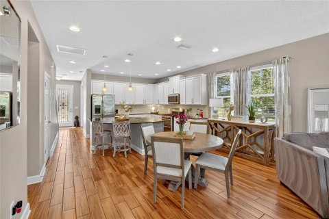 Casa en venta en Fish Hawk, Florida, 4 dormitorios, 246.93 m2 № 1902859 - foto 16