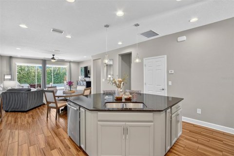 Casa en venta en Fish Hawk, Florida, 4 dormitorios, 246.93 m2 № 1902859 - foto 12