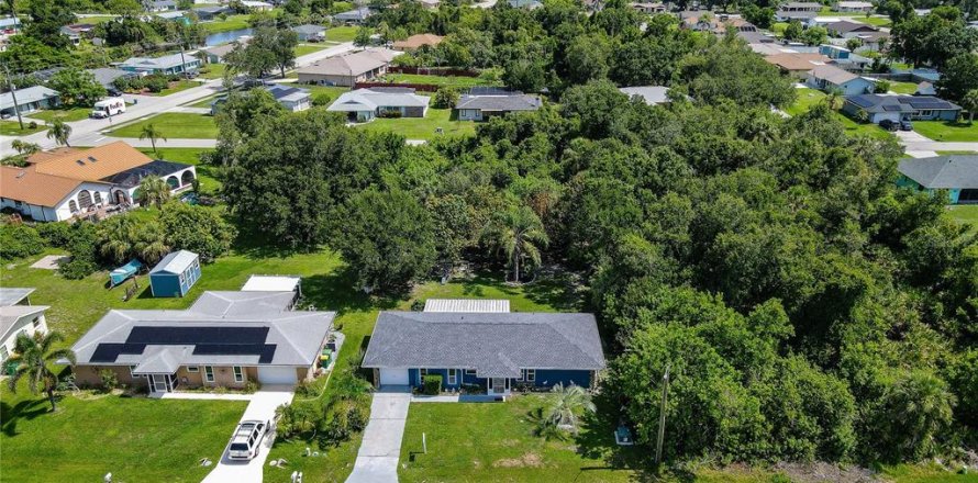 Casa en Punta Gorda, Florida 2 dormitorios, 114.08 m2 № 1803175