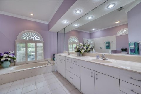 Casa en venta en Bradenton, Florida, 3 dormitorios, 266.44 m2 № 2387322 - foto 24