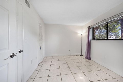 Condominio en venta en Plantation, Florida, 2 dormitorios, 90.12 m2 № 2243358 - foto 17