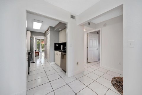 Condominio en venta en Plantation, Florida, 2 dormitorios, 90.12 m2 № 2243358 - foto 7