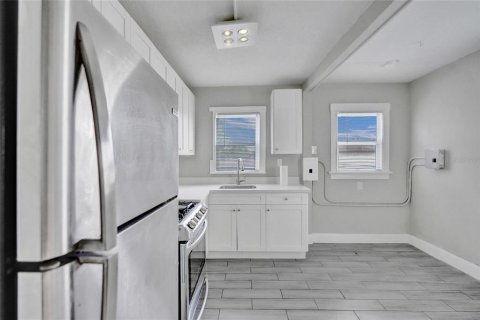 Dúplex en venta en West Palm Beach, Florida, 4 dormitorios, 154.78 m2 № 2093743 - foto 5