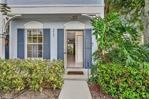 Touwnhouse à Margate, Floride 2 chambres, 103.12 m2 № 2435469