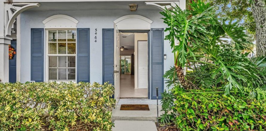 Touwnhouse à Margate, Floride 2 chambres, 103.12 m2 № 2435469