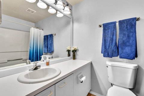 Touwnhouse à vendre à Margate, Floride: 2 chambres, 103.12 m2 № 2435469 - photo 24