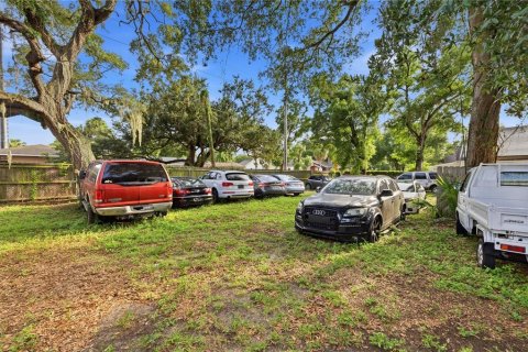 Commercial property in Tampa, Florida 372.17 sq.m. № 2202414 - photo 13